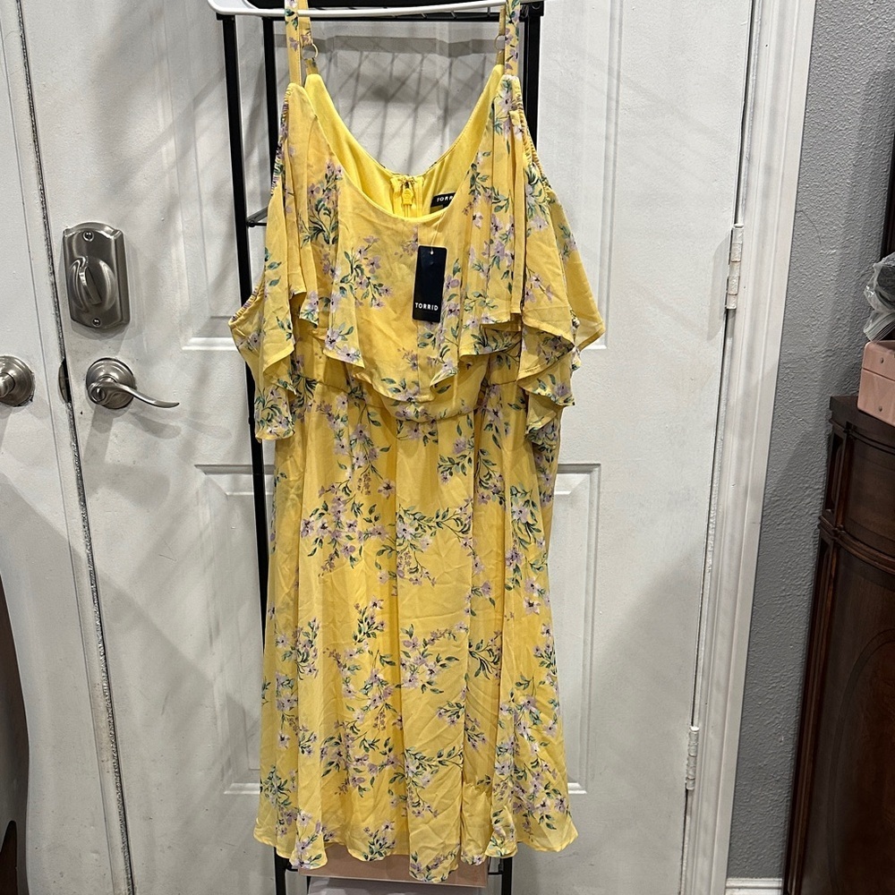 Torrid Floral Cold shoulder Chiffon  Yellow Dress